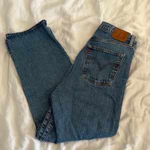 Levi’s Ribcage Straight